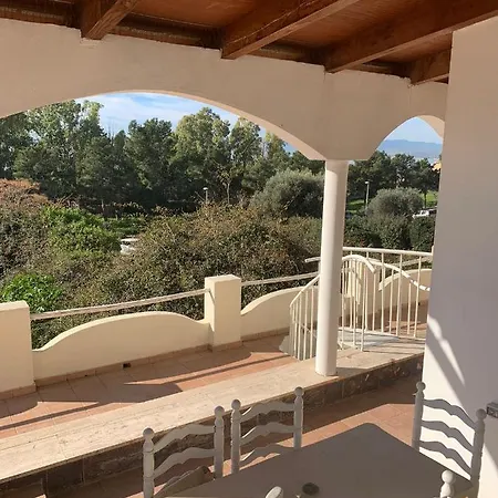 Apartament Trilocale Margine Rosso