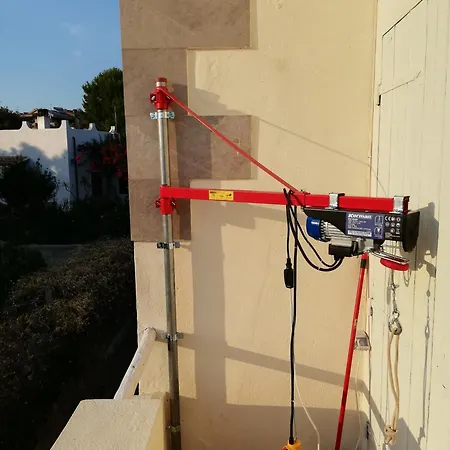 Trilocale Margine Rosso *