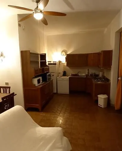 Apartman Trilocale Margine Rosso *